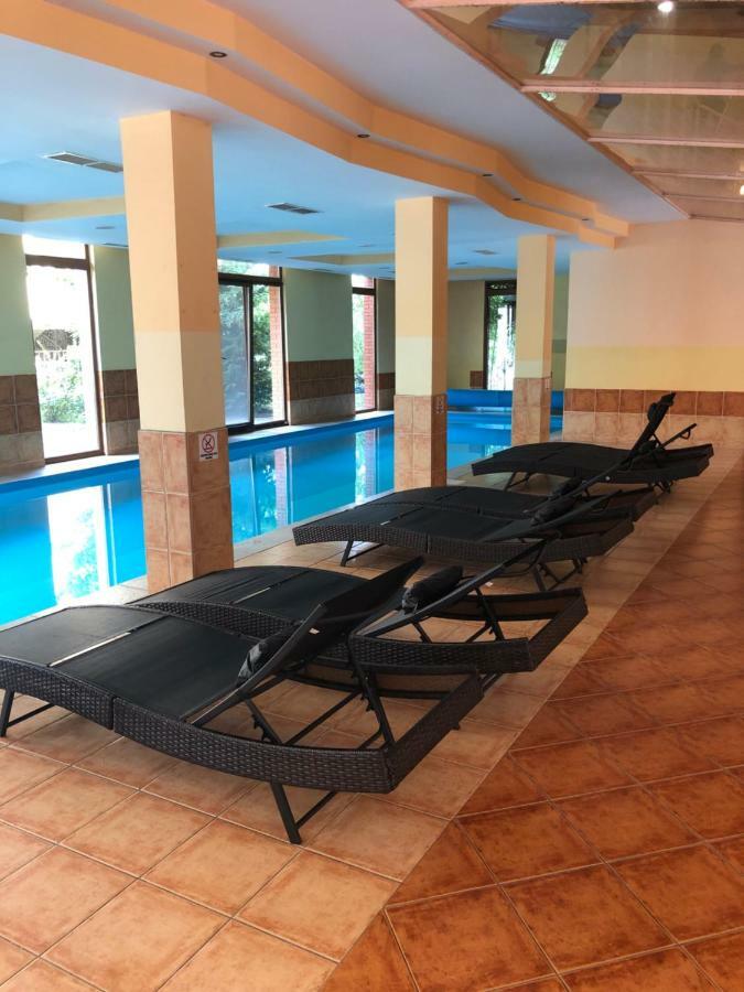 Dorina Wellness Apartment Siofok Ngoại thất bức ảnh